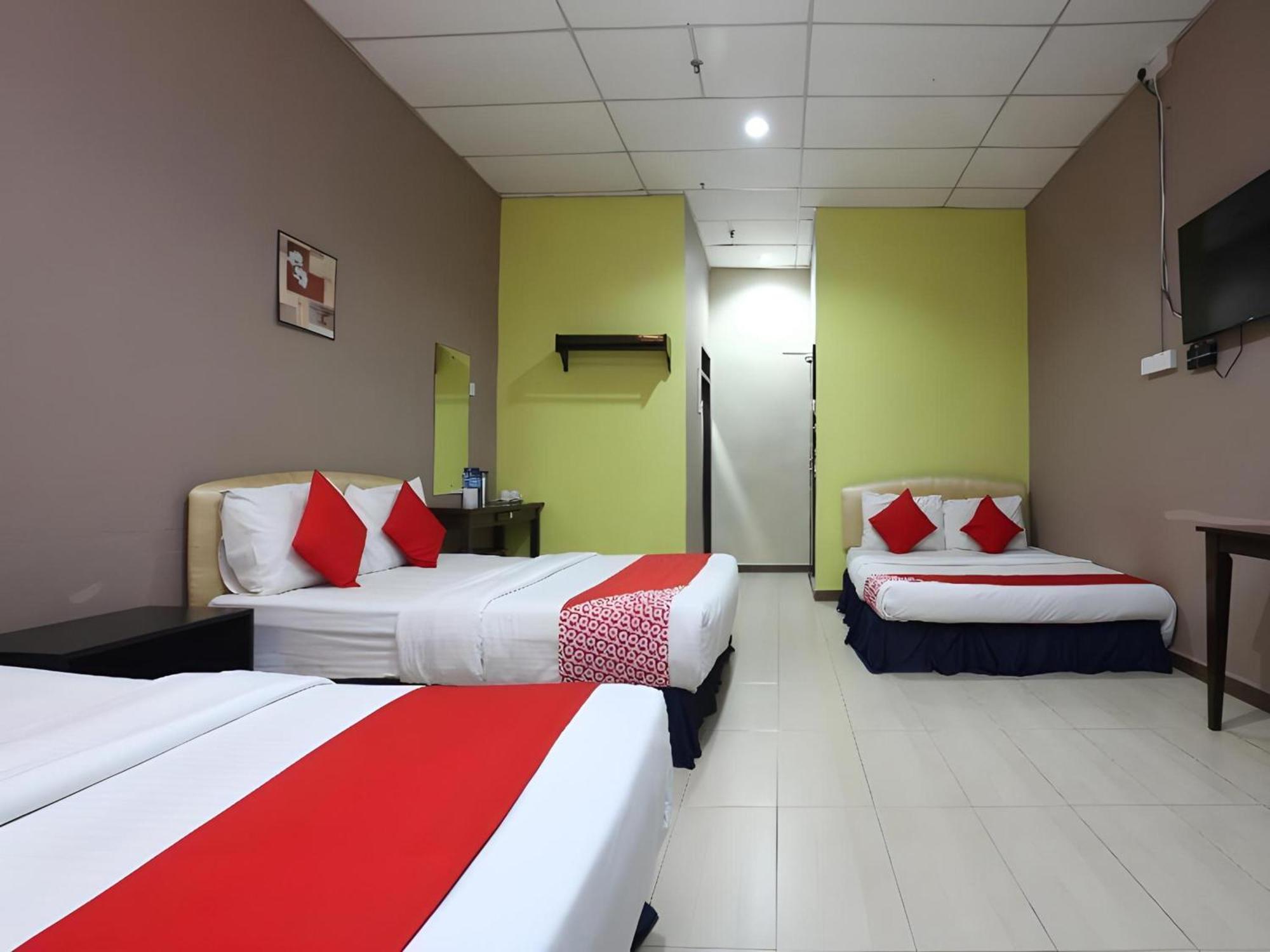 Destiny Riverside Hotel 2*