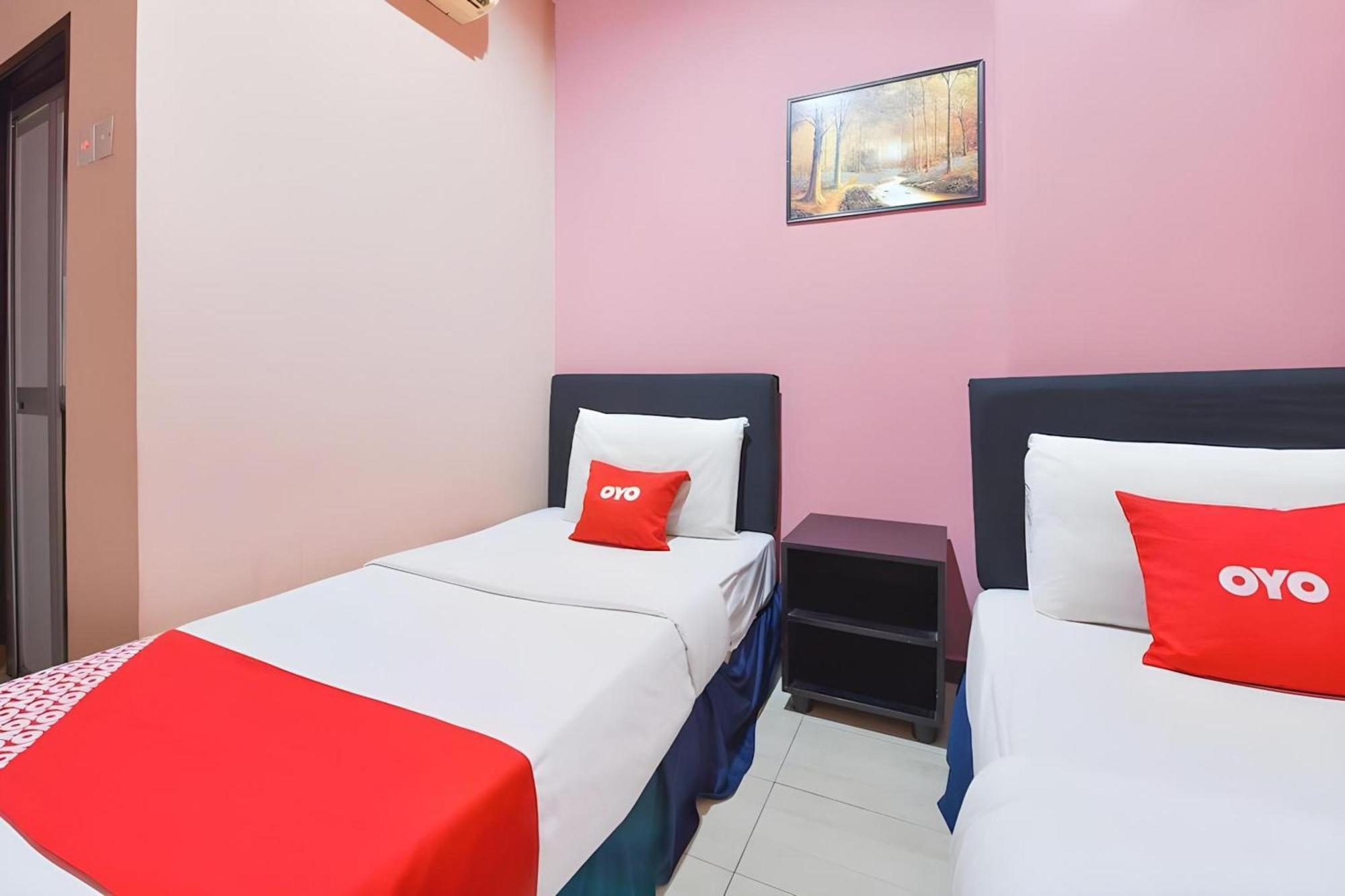 Destiny Riverside Hotel 2*